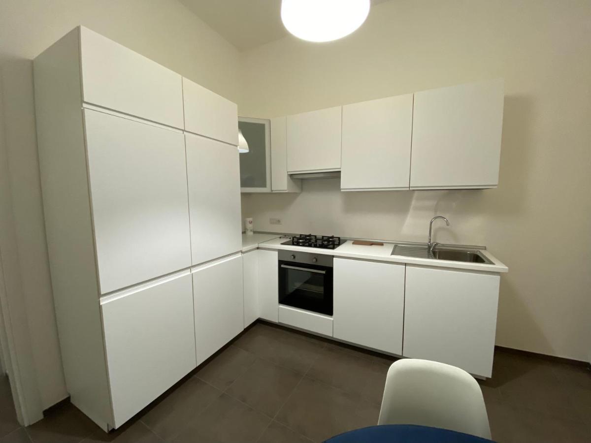 Premium Apartment City Center Кальяри Экстерьер фото