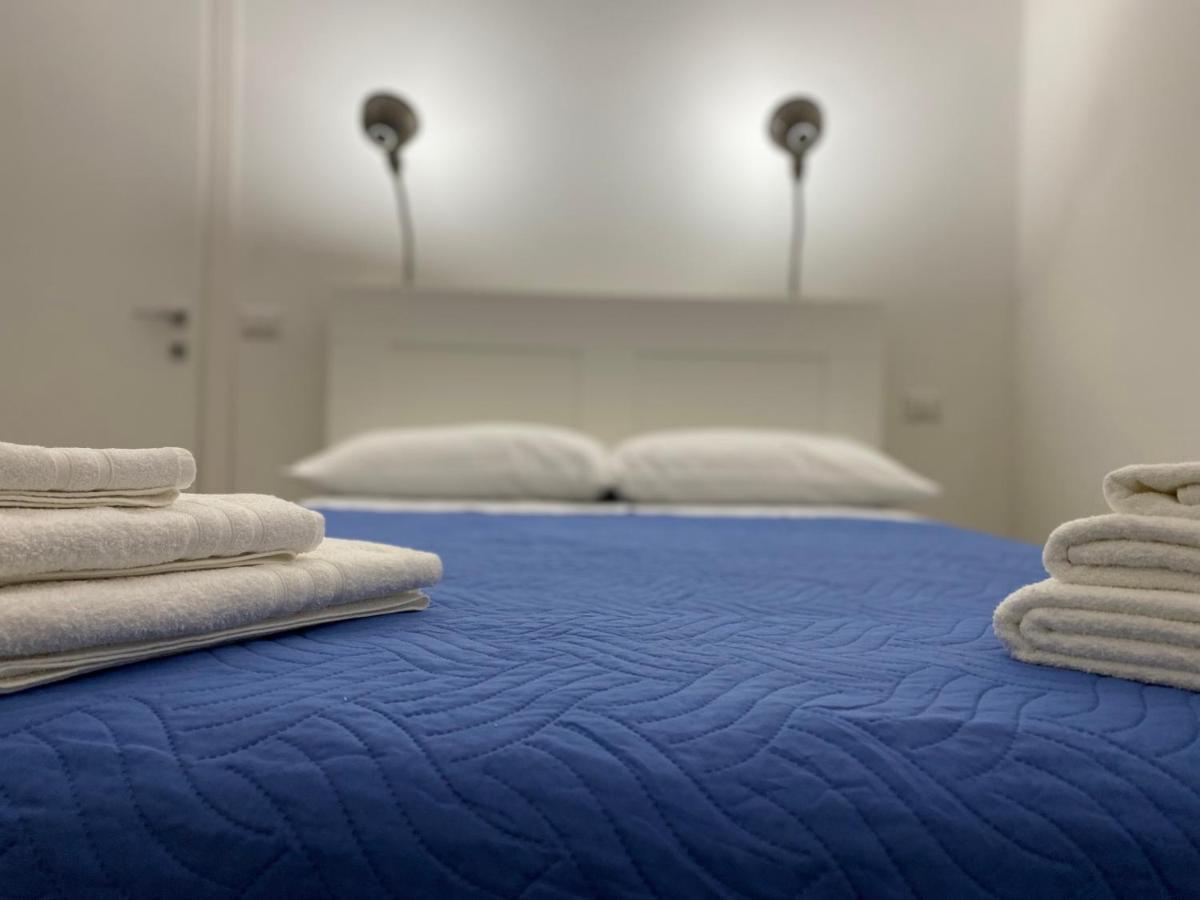 Premium Apartment City Center Кальяри Экстерьер фото