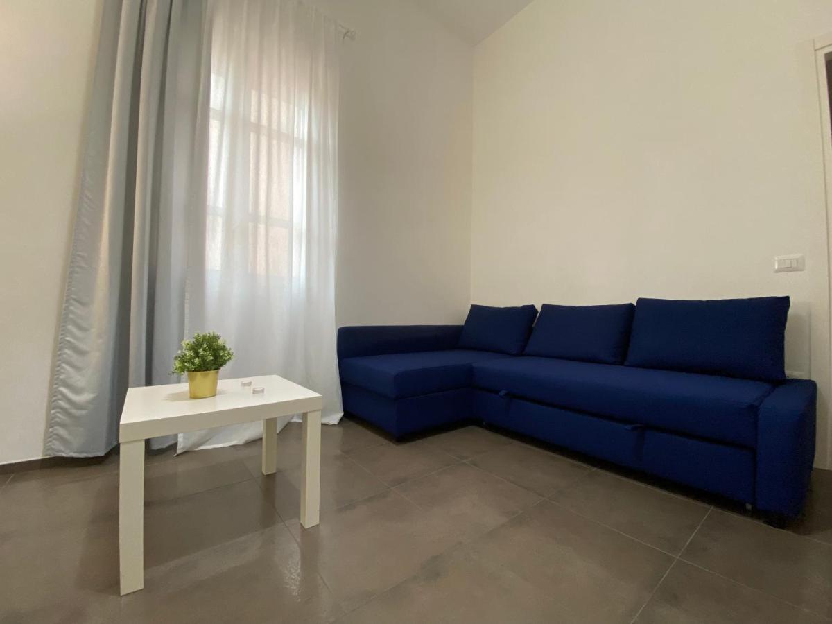 Premium Apartment City Center Кальяри Экстерьер фото
